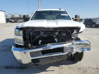 2015 Chevrolet Silverado 3500HD Work Truck with VIN 1GC4KYCG2FF580800, listed as a Copart auction lot 42622725 with 182,715 mi miles and Salvage Title. Bid and sale history available at DreamBid. Image 5.