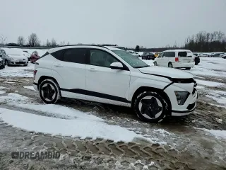 2024 Hyundai Kona SEL with VIN KM8HC3A63RU005581, listed as a Copart auction lot 82802834 with 9,898 mi miles and Salvage Title. Bid and sale history available at DreamBid. Image 14.