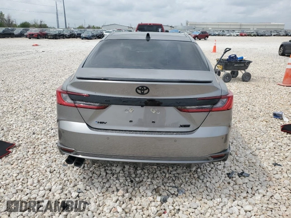 2025 Toyota Camry LE with VIN 4T1DAACKXSU563016, listed as a Copart auction lot 50403945 with 1,689 mi miles and Salvage Title. Bid and sale history available at carsss.com. Image 6.