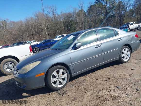 2005 Lexus ES 330 with VIN JTHBA30G655095922, listed as a IAAI auction lot 41633389 with 225358 miles. Bid and sale history available at carsss.com. Image 17.