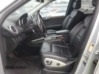 2010 Mercedes-Benz M 350 with VIN 4JGBB2FB3AA578236, listed as a Copart auction lot 48998425 with 192,356 mi miles and Clean Title. Bid and sale history available at DreamBid. Image 7.