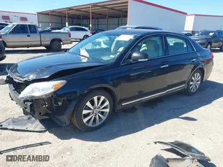 2011 Toyota Avalon with VIN 4T1BK3DB1BU428134, listed as a IAAI auction lot 41749634 with 163,382 mi miles. Bid and sale history available at carsss.com. Image 18.