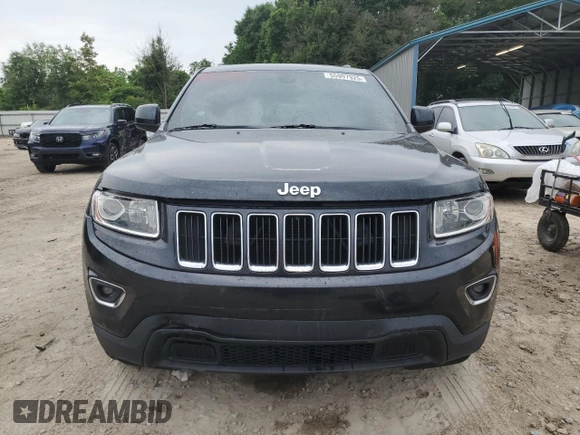 2014 Jeep Grand Cherokee Laredo with VIN 1C4RJEAGXEC130094, listed as a Copart auction lot 55997925 with 151,407 mi miles and Salvage Title. Bid and sale history available at DreamBid. Image 5.