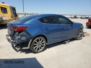 2018 Mazda 3 Touring z VIN 3MZBN1V35JM238103, wystawiony jako Copart lot #56770875 z przebiegiem 66 747 mil mil oraz Szkoda całkowita • Salvage title. Historia ofert i sprzedaży dostępna na DreamBid. Obrazek 3.