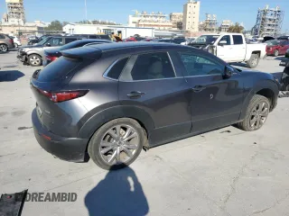 2021 Mazda CX-30 Preferred with VIN 3MVDMACL0MM232259, listed as a Copart auction lot 86490044 with 17,812 mi miles and Salvage Title. Bid and sale history available at DreamBid. Image 3.