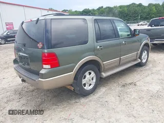 2004 Ford Expedition Eddie Bauer with VIN 1FMPU17LX4LA37632, listed as a IAAI auction lot 42660290 with 288,522 mi miles and . Bid and sale history available at DreamBid. Image 4.