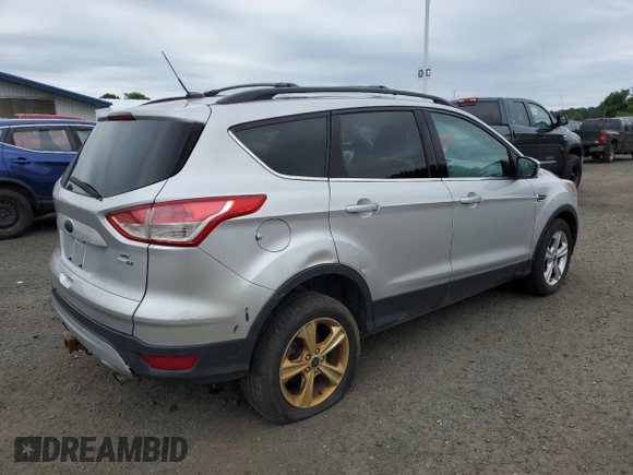 2013 Ford Escape SE z VIN 1FMCU9G9XDUC40645, wystawiony jako Copart lot #62681275 z przebiegiem 117 744 mil mil oraz Czysty tytuł • Clean title. Historia ofert i sprzedaży dostępna na DreamBid. Obrazek 3.