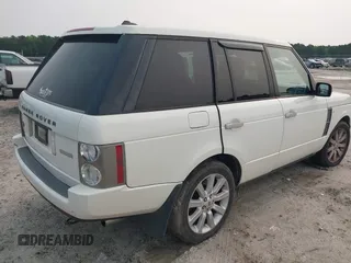 2007 Land Rover Range Rover SC z VIN SALMF134X7A257507, wystawiony jako IAAI lot #42398620 z przebiegiem 239 783 mil mil oraz . Historia ofert i sprzedaży dostępna na DreamBid. Obrazek 4.