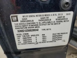 2005 Chevrolet Avalanche Z66 z VIN 3GNEC12Z95G286942, wystawiony jako Copart lot #53997305 z przebiegiem 186 714 mil mil oraz Szkoda całkowita • Salvage title. Historia ofert i sprzedaży dostępna na DreamBid. Obrazek 12.
