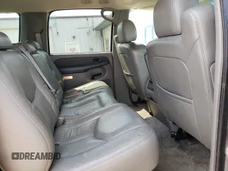 2003 Chevrolet Suburban Z71 with VIN 3GNFK16Z33G268595, listed as a Copart auction lot 66014724 with 297,782 mi miles and Salvage Title. Bid and sale history available at carsss.com. Image 11.