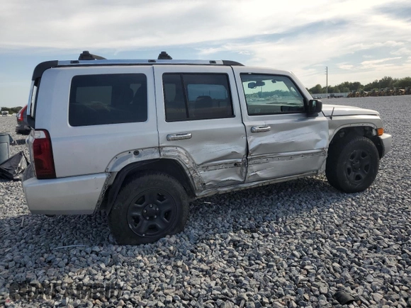 2006 Jeep Commander Limited z VIN 1J8HH58N86C283563, wystawiony jako Copart lot #64751605 z przebiegiem 203 567 mil mil oraz Szkoda całkowita • Salvage title. Historia ofert i sprzedaży dostępna na DreamBid. Obrazek 3.