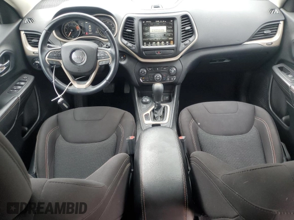 2017 Jeep Cherokee Latitude with VIN 1C4PJMCB0HW504122, listed as a Copart auction lot 55899025 with 115,426 mi miles and Salvage title. Bid and sale history available at DreamBid. Image 8.