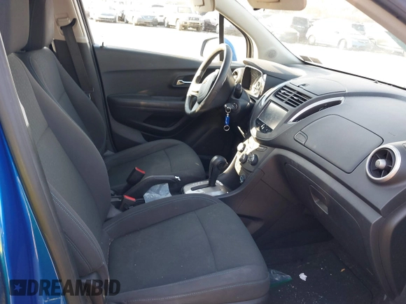 2016 Chevrolet Trax LS with VIN KL7CJNSB3GB757122, listed as a IAAI auction lot 41785634 with 74,143 mi miles. Bid and sale history available at carsss.com. Image 5.