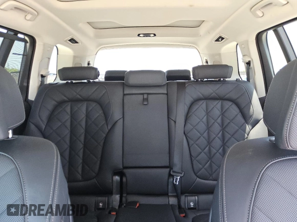 2025 BMW X7 xDrive40i z VIN 5UX23EM02S9W38321, wystawiony jako Copart lot #57358565 z przebiegiem 24 910 mil mil oraz Tytuł czysty. Historia ofert i sprzedaży dostępna na DreamBid. Obrazek 10.