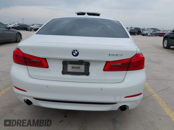2018 BMW 5 Series 530i z VIN WBAJA5C54JWA39338, wystawiony jako IAAI lot #42107759 z przebiegiem 97 037 mil mil oraz . Historia ofert i sprzedaży dostępna na DreamBid. Obrazek 16.