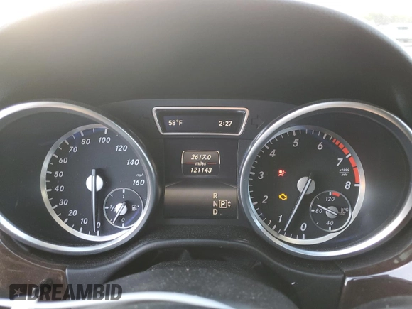 2014 Mercedes-Benz M 350 z VIN 4JGDA5HB5EA407939, wystawiony jako Copart lot #82203844 z przebiegiem 121 143 mil mil oraz Szkoda całkowita • Salvage title. Historia ofert i sprzedaży dostępna na DreamBid. Obrazek 9.