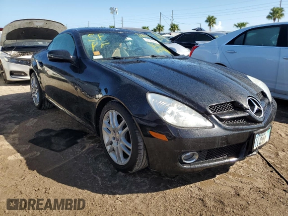 2009 Mercedes-Benz SLK-Class 3.0L with VIN WDBWK54F79F201709, listed as a Copart auction lot 77385544 with 66,593 mi miles and Non Repairable. Bid and sale history available at carsss.com. Image 4.