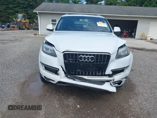 2014 Audi Q7 Premium Plus with VIN WA1LGAFE6ED015856, listed as a IAAI auction lot 42612500 with 96,946 mi miles and . Bid and sale history available at DreamBid. Image 12.