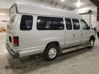2008 Ford Econoline Cargo Commercial with VIN 1FTNS24W88DB46242, listed as a Copart auction lot 81156774 with 43,636 mi miles and Clean Title. Bid and sale history available at DreamBid. Image 3.