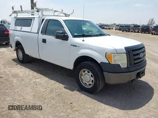 2010 Ford F-150 XL with VIN 1FTMF1EW6AKE77668, listed as a IAAI auction lot 42091624 with 199,953 mi miles and . Bid and sale history available at DreamBid. Image 1.