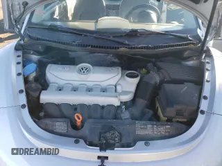 2007 Volkswagen New Beetle Coupe with VIN 3VWEW31C57M508502, listed as a Copart auction lot 82336004 with 58,533 mi miles and Salvage Title. Bid and sale history available at carsss.com. Image 12.