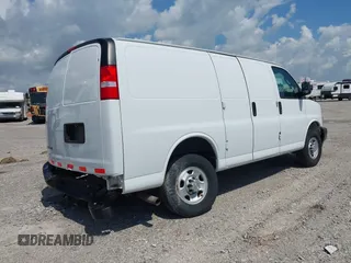 2020 Chevrolet Express Cargo with VIN 1GCWGAFG8L1173280, listed as a IAAI auction lot 42434124 with 157,399 mi miles and . Bid and sale history available at DreamBid. Image 4.