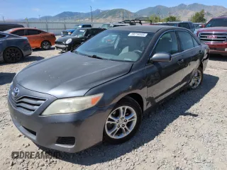 2011 Toyota Camry LE z VIN 4T1BF3EK3BU131644, wystawiony jako Copart lot #59716445 z przebiegiem 223 791 mil mil oraz Szkoda całkowita • Salvage title. Historia ofert i sprzedaży dostępna na DreamBid. Obrazek 1.