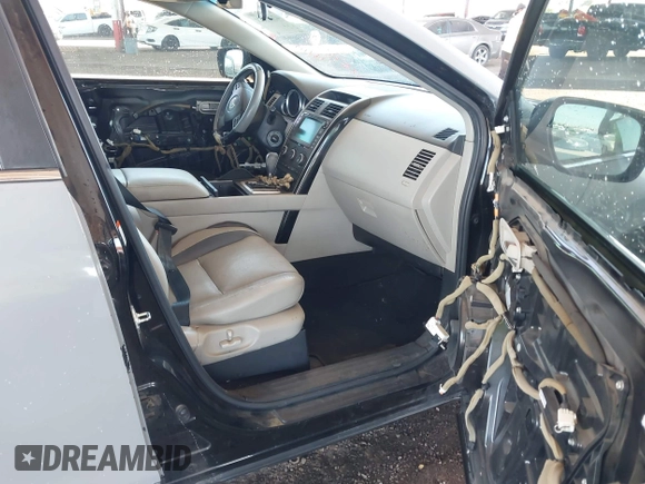 2008 Mazda CX-9 Sport with VIN JM3TB28A080125115, listed as a IAAI auction lot 42015621 with 214,203 mi miles and . Bid and sale history available at DreamBid. Image 5.