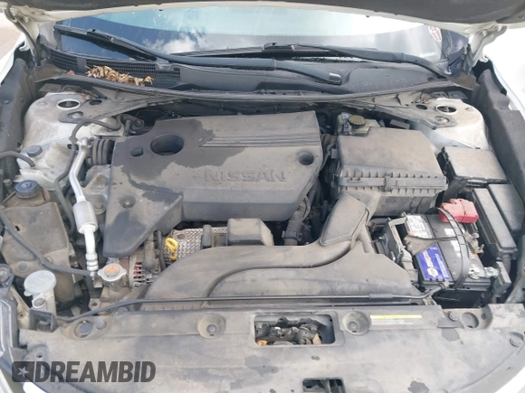 2016 Nissan Altima SR with VIN 1N4AL3AP0GC223999, listed as a IAAI auction lot 41838999 with 159,918 mi miles and . Bid and sale history available at carsss.com. Image 10.