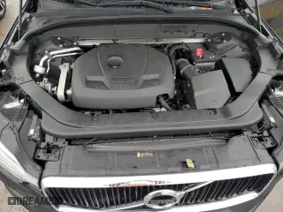 2019 Volvo XC60 Momentum with VIN LYV102DK3KB192936, listed as a Copart auction lot 86303674 with 0 mi miles and Clean Title. Bid and sale history available at carsss.com. Image 12.