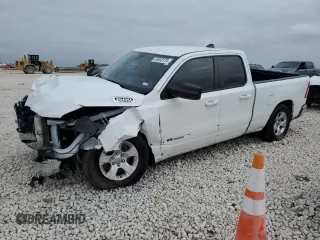2022 Ram 1500 Big Horn z VIN 1C6RREBG4NN274159, wystawiony jako Copart lot #43933175 z przebiegiem 80 339 mil mil oraz Czysty tytuł • Clean title. Historia ofert i sprzedaży dostępna na DreamBid. Obrazek 1.