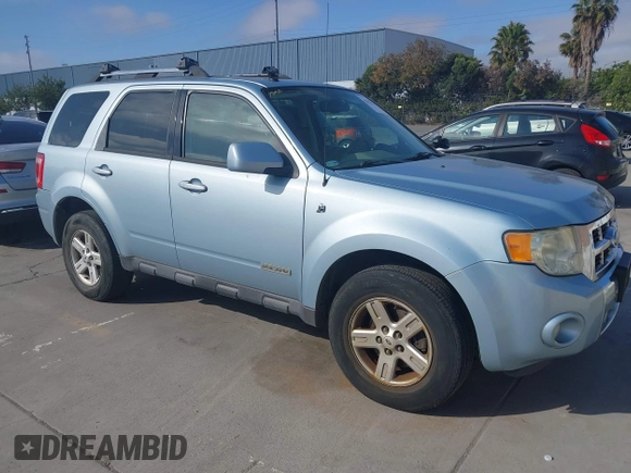 2008 Ford Escape Hybrid с VIN 1FMCU59H08KE47320, выставлен на аукционе IAAI как лот 42520315 с пробегом 278 075 миль миль и . История ставок и продаж доступна на DreamBid. Изображение 1.