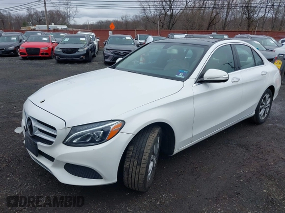 2015 Mercedes-Benz C-Class C 300 Luxury with VIN 55SWF4KBXFU052095, listed as a IAAI auction lot 41792142 with 104,177 mi miles. Bid and sale history available at carsss.com. Image 18.
