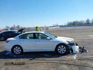 2009 Honda Accord EX-L with VIN 1HGCP36889A047955, listed as a IAAI auction lot 41777326 with 80,312 mi miles and . Bid and sale history available at DreamBid. Image 12.