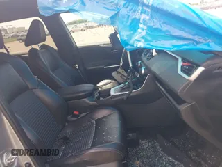 2020 Toyota RAV4 Hybrid XSE с VIN 2T3EWRFV8LW049670, выставлен на аукционе IAAI как лот 42432158 с пробегом 144 118 миль миль и . История ставок и продаж доступна на DreamBid. Изображение 5.