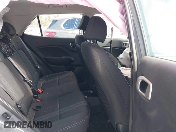 2021 Hyundai Venue Denim z VIN KMHRC8A31MU093143, wystawiony jako IAAI lot #41541572 z przebiegiem 24 804 mil mil oraz . Historia ofert i sprzedaży dostępna na DreamBid. Obrazek 8.