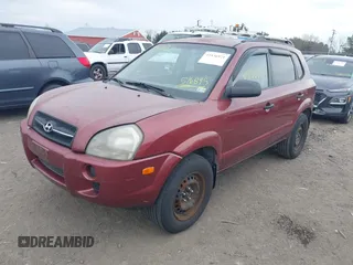 2007 Hyundai Tucson GLS with VIN KM8JM12B17U516895, listed as a IAAI auction lot 41836971 with 193,049 mi miles. Bid and sale history available at carsss.com. Image 2.