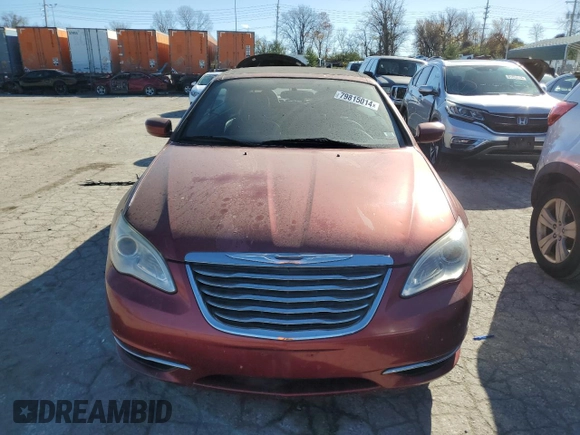 2011 Chrysler 200 Touring z VIN 1C3BC2EG7BN537704, wystawiony jako Copart lot #79815014 z przebiegiem 100 293 mil mil oraz Czysty tytuł • Clean title. Historia ofert i sprzedaży dostępna na DreamBid. Obrazek 5.