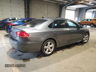 2012 Volkswagen Passat SE z VIN 1VWBP7A39CC080551, wystawiony jako Copart lot #57606895 z przebiegiem 154 965 mil mil oraz Czysty tytuł • Clean title. Historia ofert i sprzedaży dostępna na DreamBid. Obrazek 3.