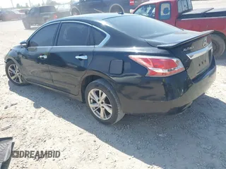 2015 Nissan Altima S with VIN 1N4AL3AP0FN381651, listed as a IAAI auction lot 42102250 with 91,670 mi miles and . Bid and sale history available at DreamBid. Image 3.