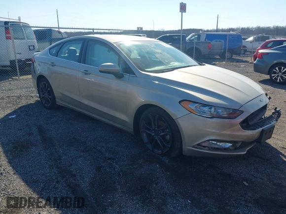 2018 Ford Fusion SE with VIN 3FA6P0H72JR127203, listed as a IAAI auction lot 41642076 with 74,034 mi miles. Bid and sale history available at carsss.com. Image 1.