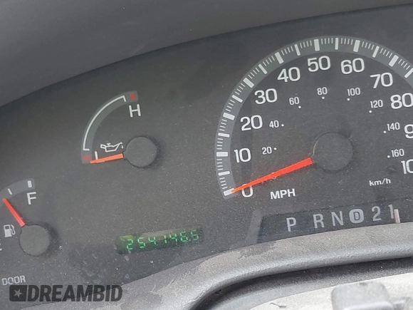 2002 Ford F-150 XL z VIN 1FTRX18W82NA64374, wystawiony jako IAAI lot #41812500 z przebiegiem 254 146 mil mil oraz . Historia ofert i sprzedaży dostępna na DreamBid. Obrazek 7.