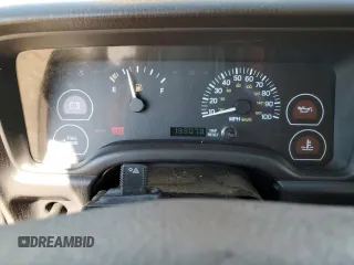 2000 Jeep Cherokee SE with VIN 1J4FT27P6YL127419, listed as a Copart auction lot 74211284 with 199,078 mi miles and Clean title. Bid and sale history available at DreamBid. Image 9.