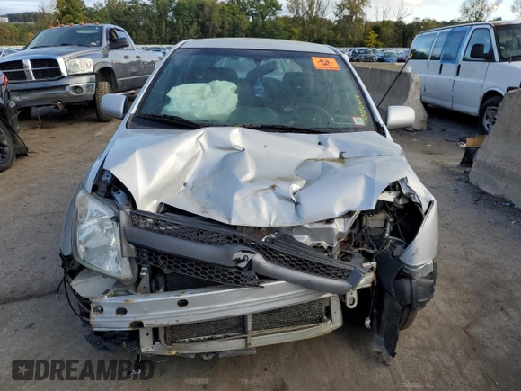 2005 Scion xA z VIN JTKKT624550121979, wystawiony jako Copart lot #73280404 z przebiegiem Nie podano mil oraz Szkody całkowita. Historia ofert i sprzedaży dostępna na DreamBid. Obrazek 5.