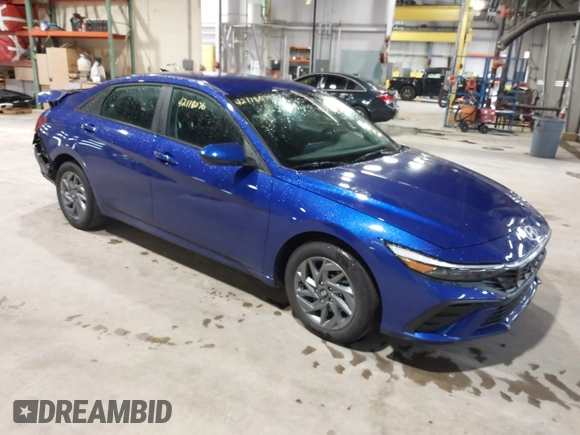 2024 Hyundai Elantra SEL with VIN KMHLM4DG4RU842843, listed as a IAAI auction lot 42118076 with 6,242 mi miles and . Bid and sale history available at DreamBid. Image 1.