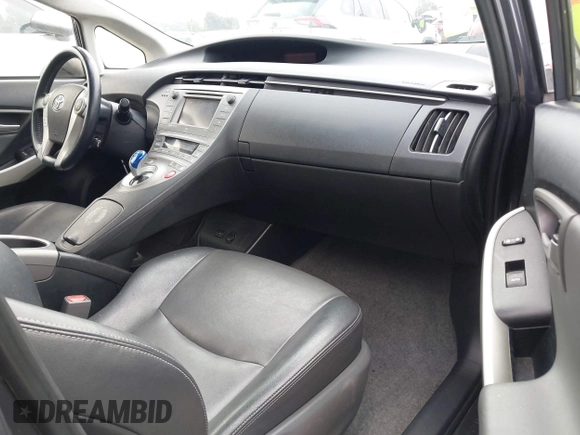 2015 Toyota Prius Four with VIN JTDKN3DU9F0467662, listed as a IAAI auction lot 42008838 with 42,598 mi miles. Bid and sale history available at carsss.com. Image 5.