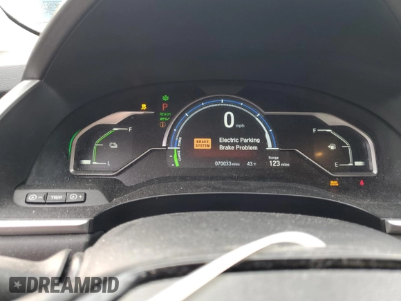 2018 Honda Clarity with VIN JHMZC5F13JC010371, listed as a Copart auction lot 85222544 with 70,033 mi miles and Salvage Title. Bid and sale history available at DreamBid. Image 9.