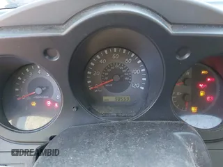 2002 Nissan Xterra SE z VIN 5N1ED28T32C527709, wystawiony jako IAAI lot #41594940 z przebiegiem 98 559 mil mil oraz . Historia ofert i sprzedaży dostępna na DreamBid. Obrazek 7.