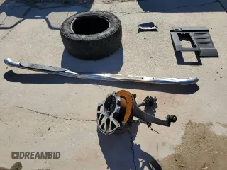 2010 Toyota Tundra Limited с VIN 5TFHW5F19AX101707, выставлен на аукционе Copart как лот 81170424 с пробегом Не указан миль и Списание • Salvage title. История ставок и продаж доступна на DreamBid. Изображение 12.