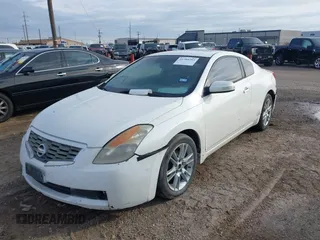 2008 Nissan Altima 3.5 SE with VIN 1N4BL24E58C121284, listed as a IAAI auction lot 41384285 with 153,348 mi miles. Bid and sale history available at carsss.com. Image 6.
